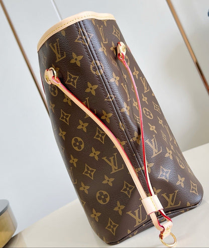Neverfull MM Tote Bag