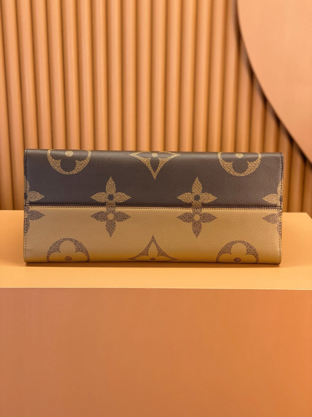 OnTheGo GM Bag