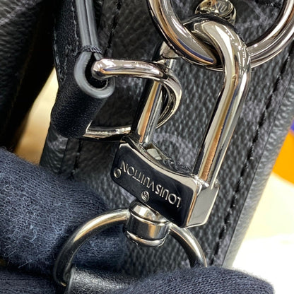 LV Trio Messenger Bag