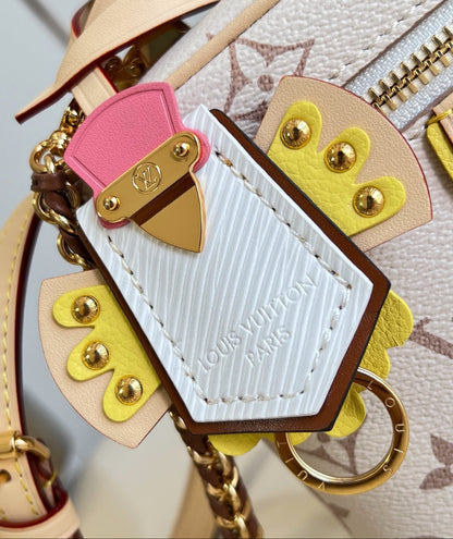 Vanity Chain Pouch