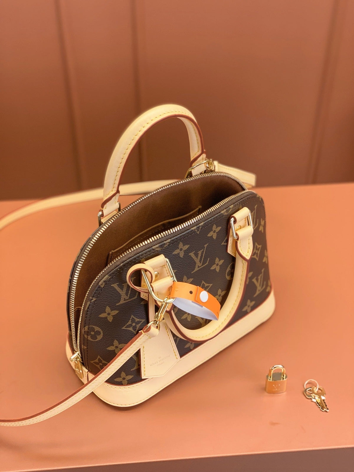 Alma BB Bag