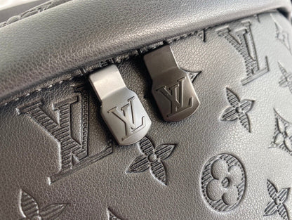 LV Discovery PM Bumbag