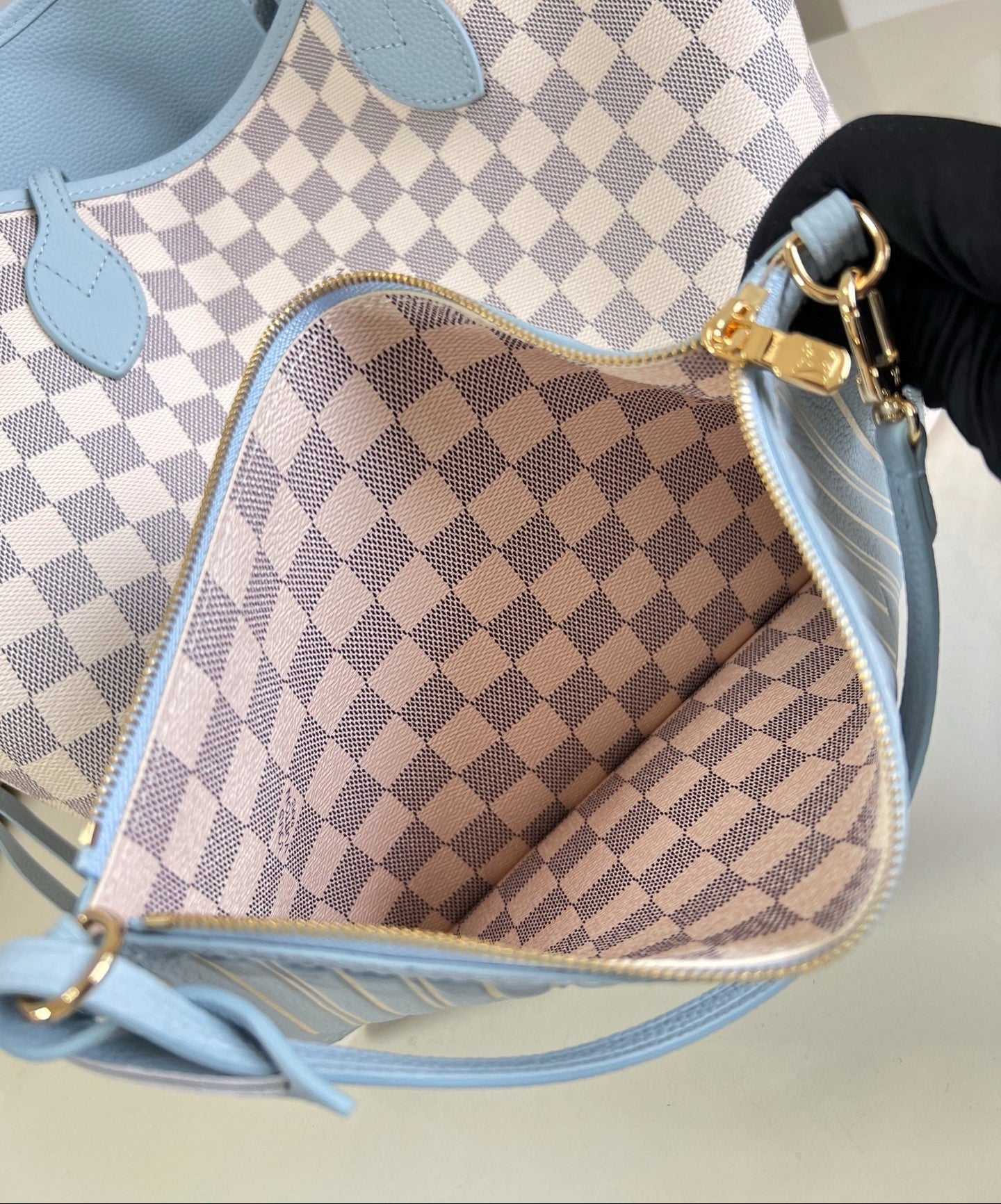 Neverfull Inside Out MM Bag