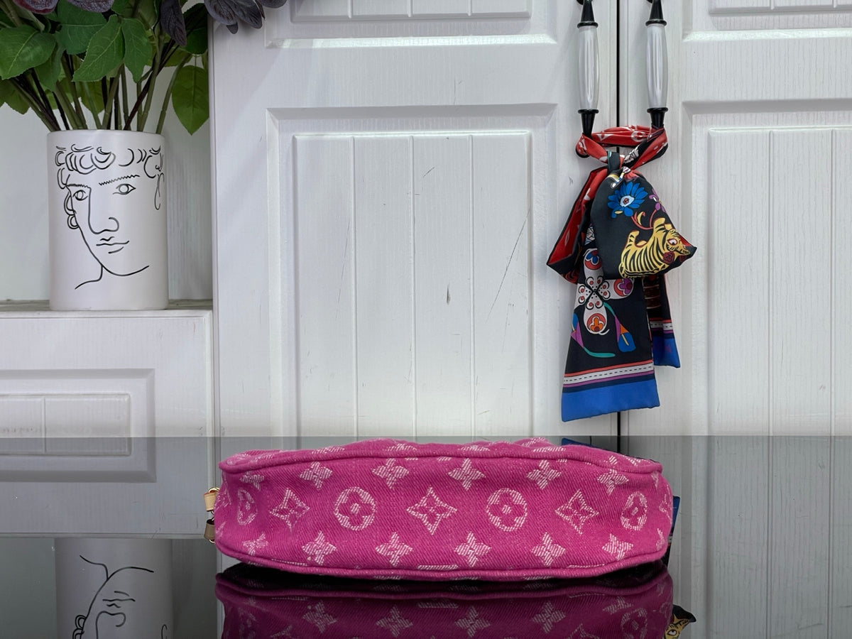 Pochette Valley Bag