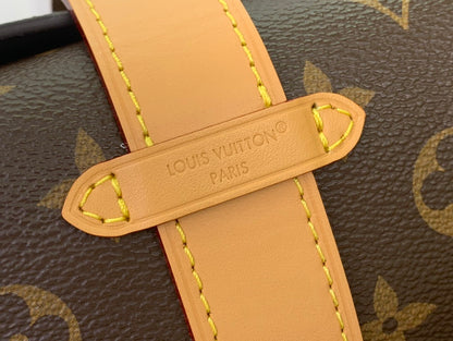 Mia Pochette Pouch