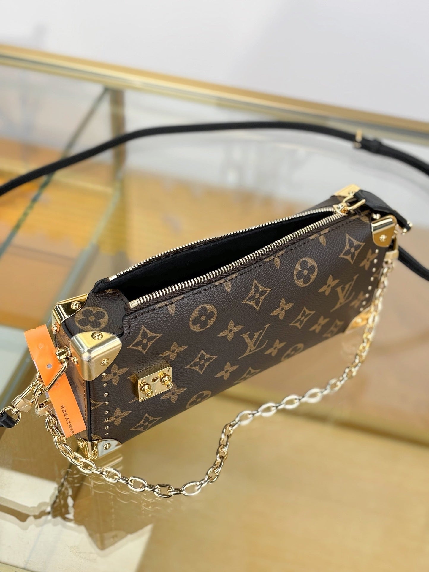 LV Slim Trunk