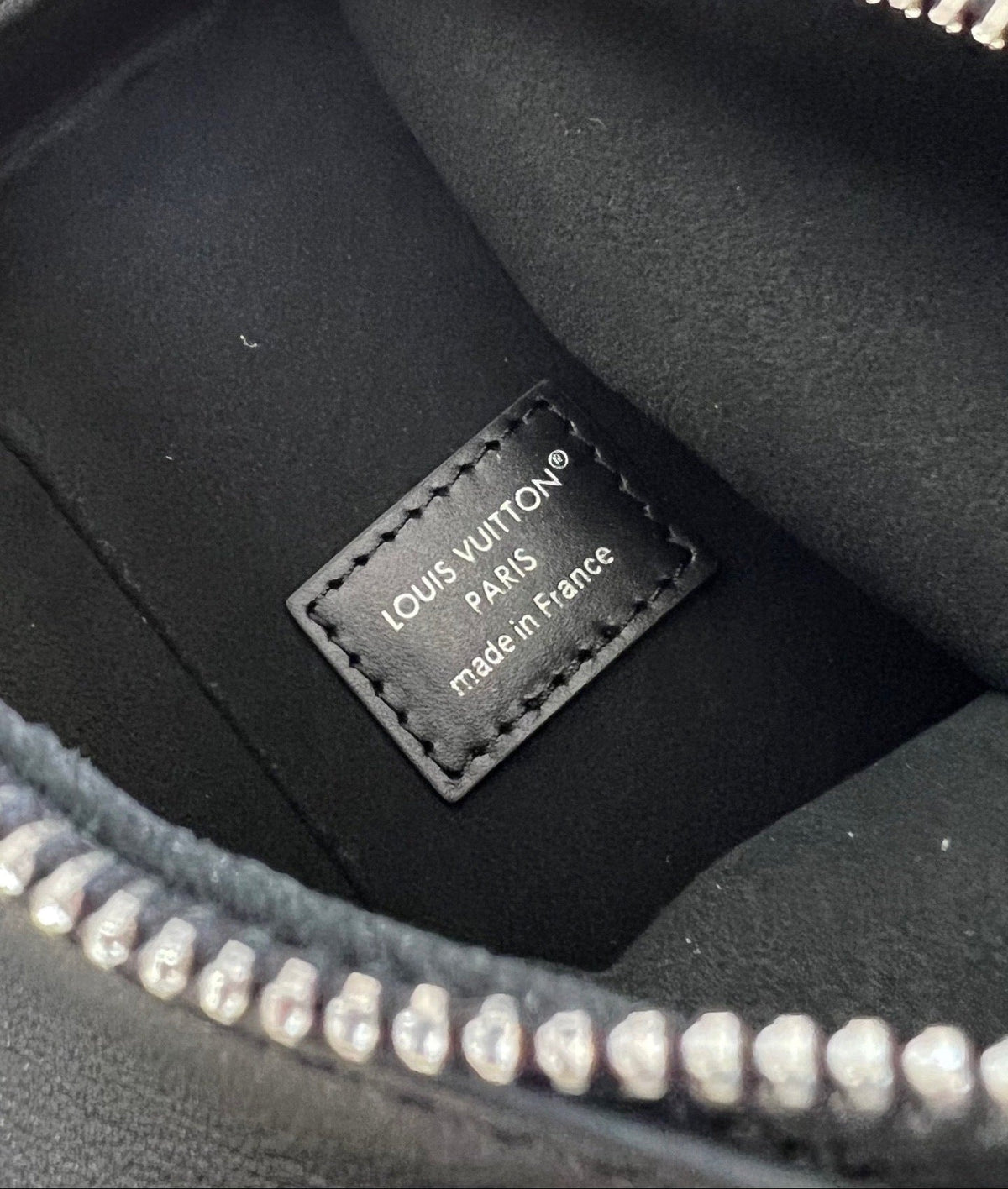 LV Vibe MM Side Trunk Bag