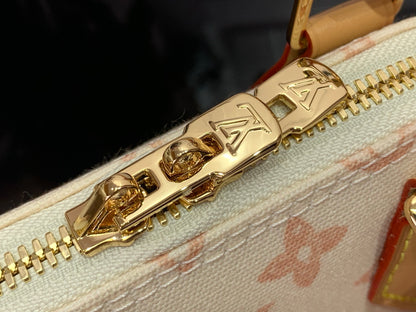 Alma BB Bag