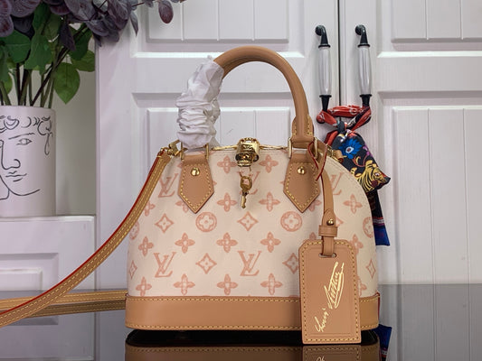 Alma BB Bag