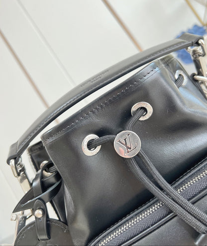 LV Noe Cargo Bag
