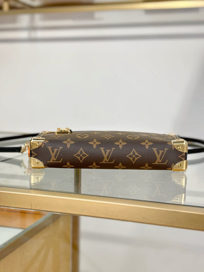 LV Slim Trunk