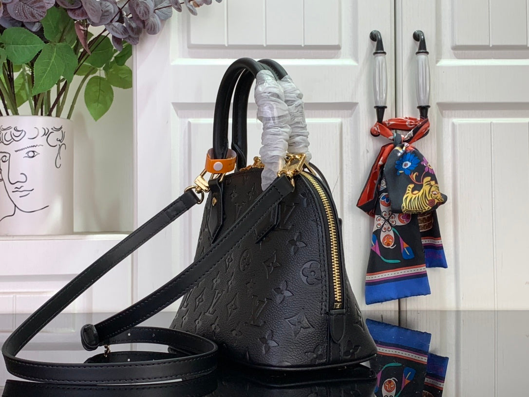 Alma BB Bag