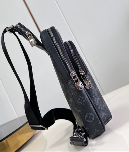 LV Avenue PM Slingbag