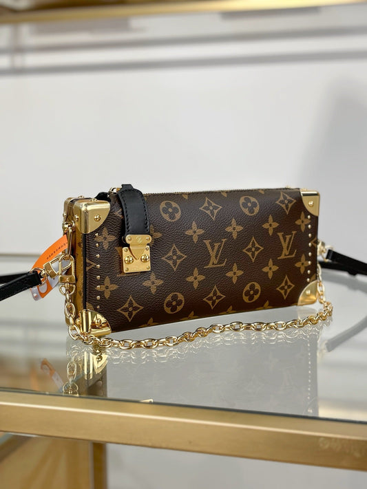 LV Slim Trunk