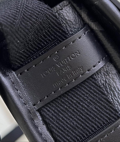 LV Bosphore Wearable Wallet