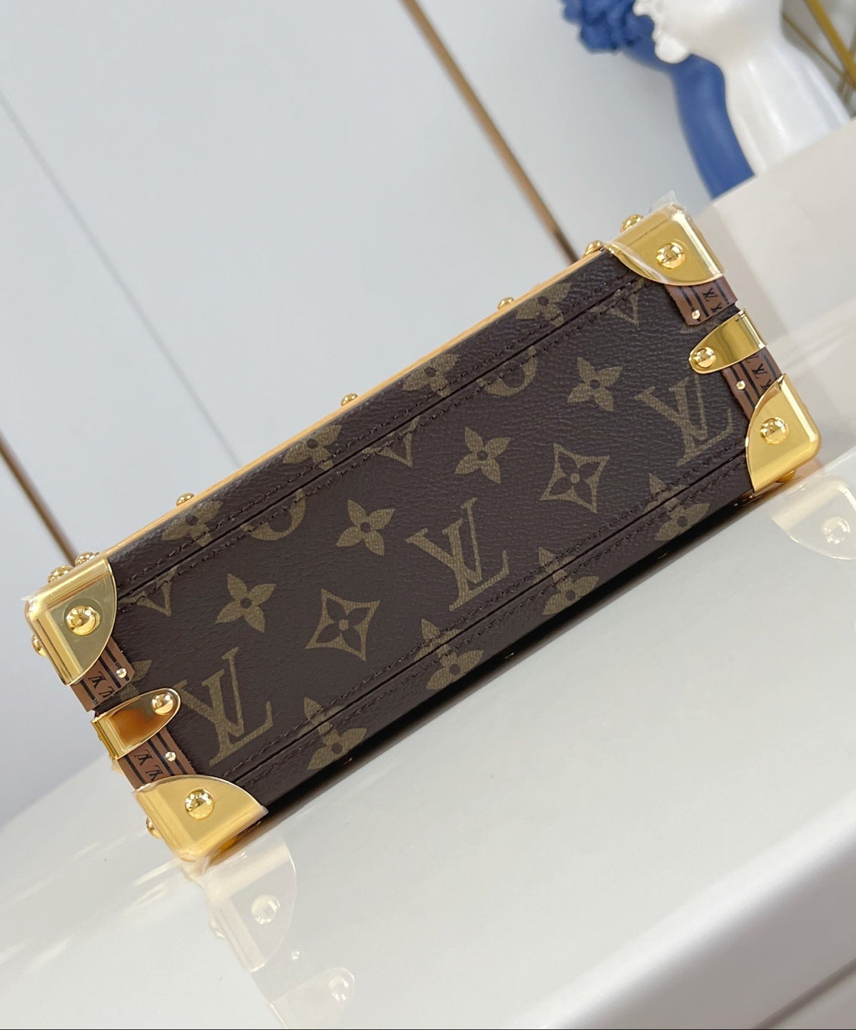 Handle Trunk Monogram