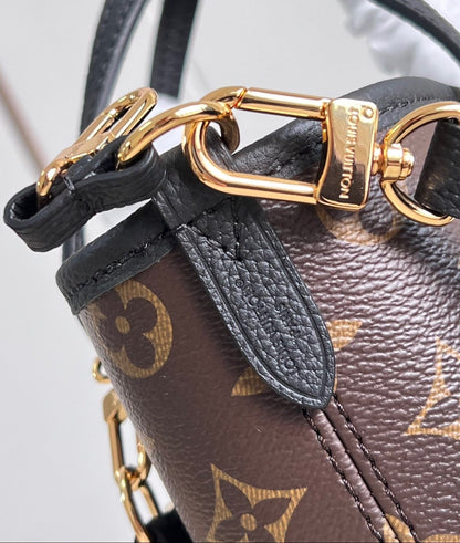 Neverfull Bandoulière Inside Out BB Bag