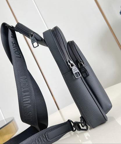 LV Avenue PM Slingbag