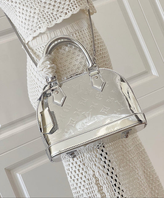 Alma BB Bag