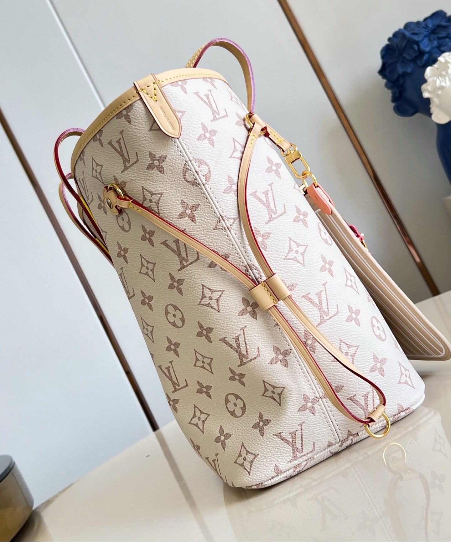 Neverfull Inside Out MM Bag