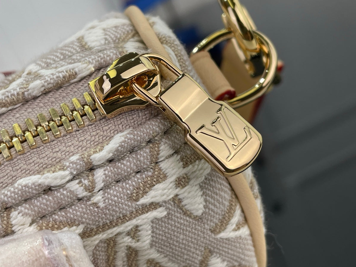 Nano Speedy Bag