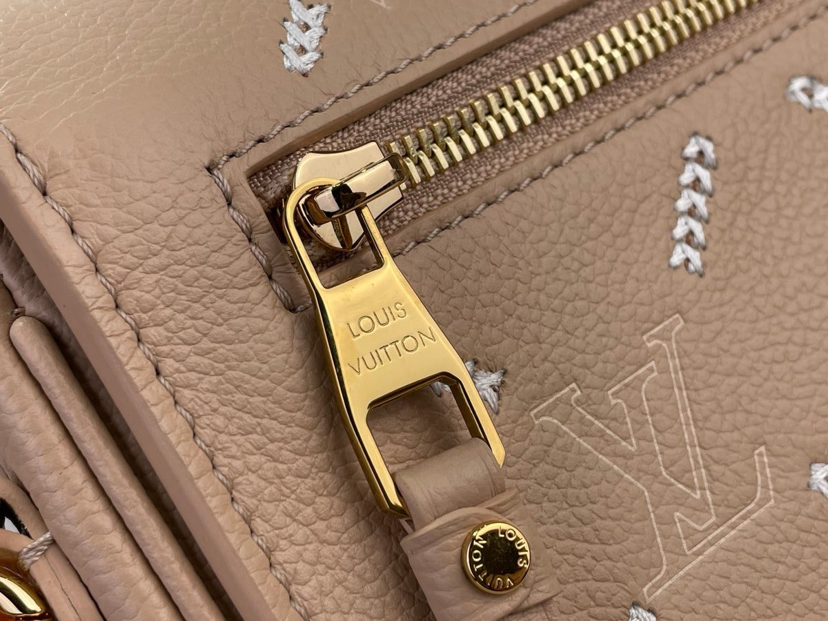 LV Pochette Metis MM Bag