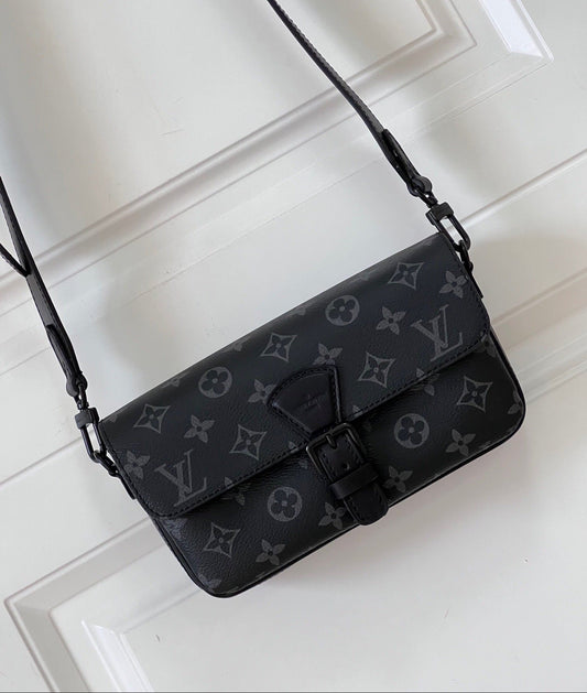 LV Montsouris Wearable Wallet