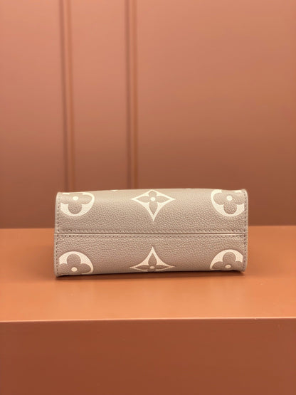 OnTheGo BB Bag